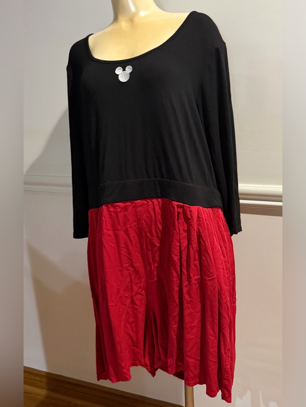 Torrid Disney Mickey Mouse Shorty Romper Plus Size 3 Black Red Long Sleeves